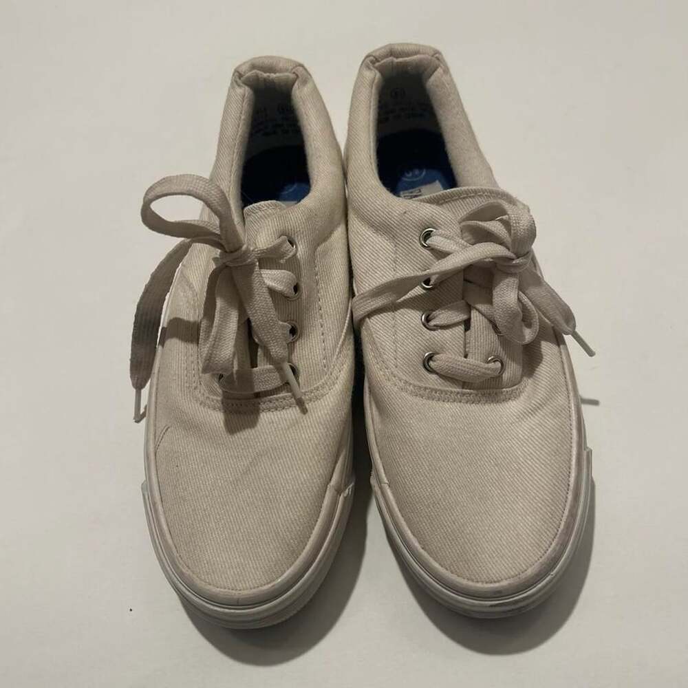 Fashion Bug White Sneakers Size 6 1/2